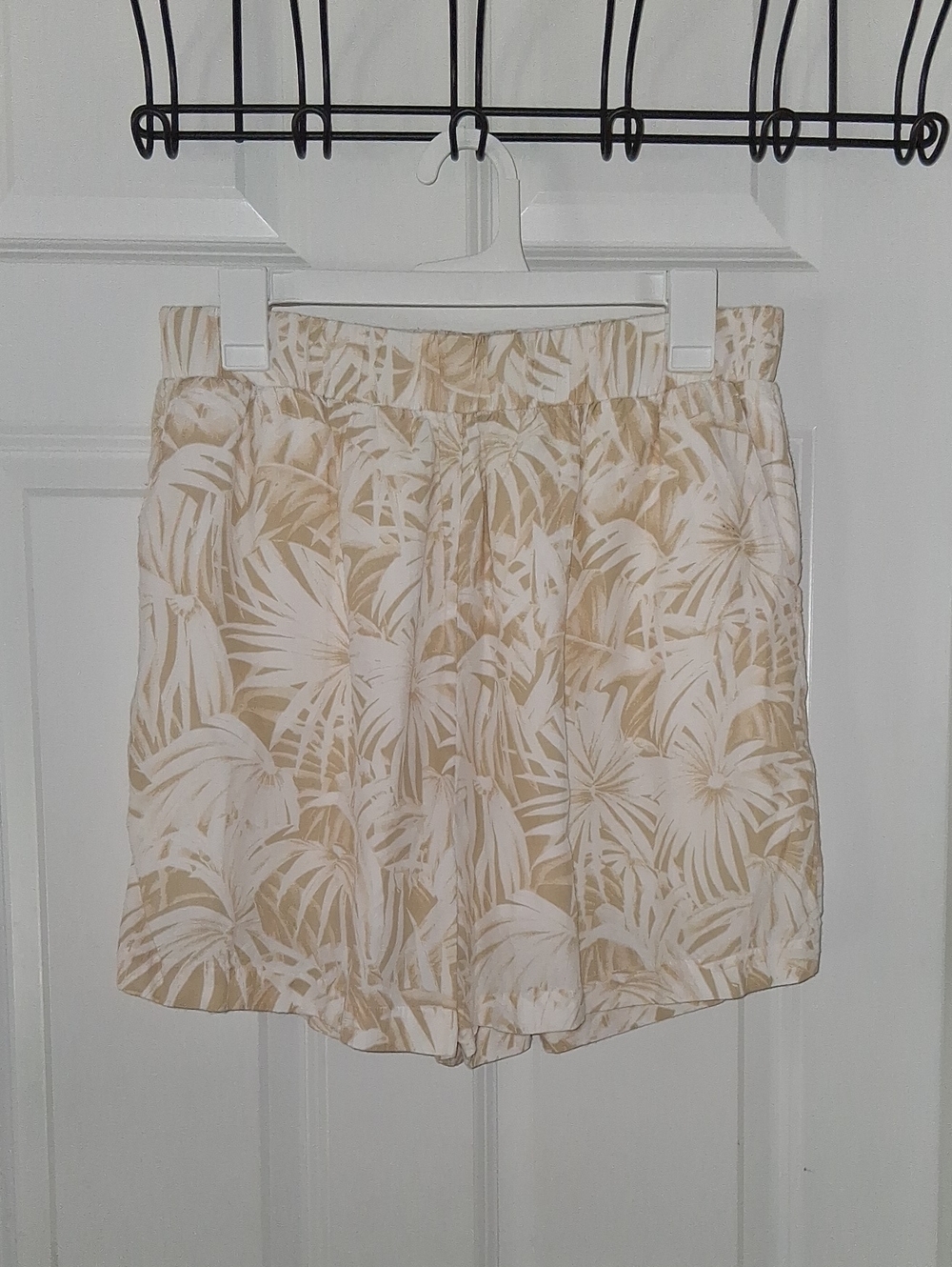 Anine Bing RTR Candice Beige and White Palm-Print High-Waist Shorts Size L